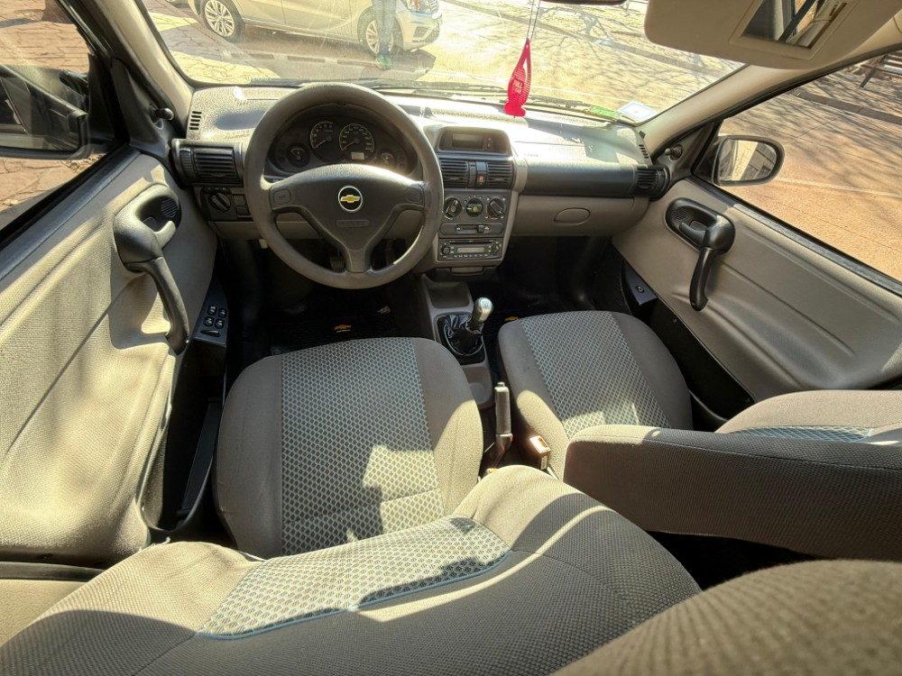 Chevrolet Classic Sprint — foto 5